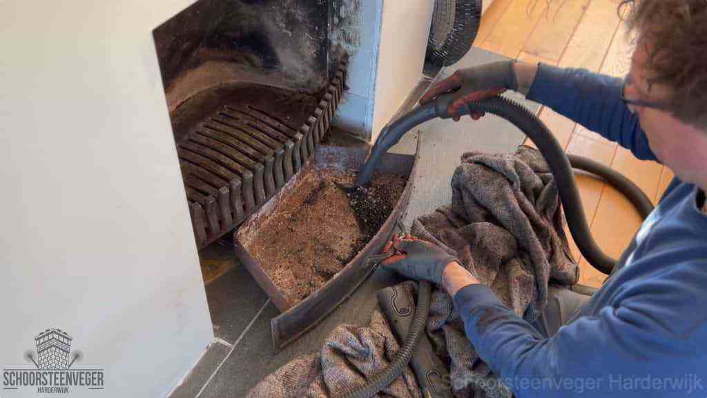 Prijs schoorsteenvegen Harderwijk schouw reinigen Prijs schoorsteenvegen Harderwijk schouw reinigen